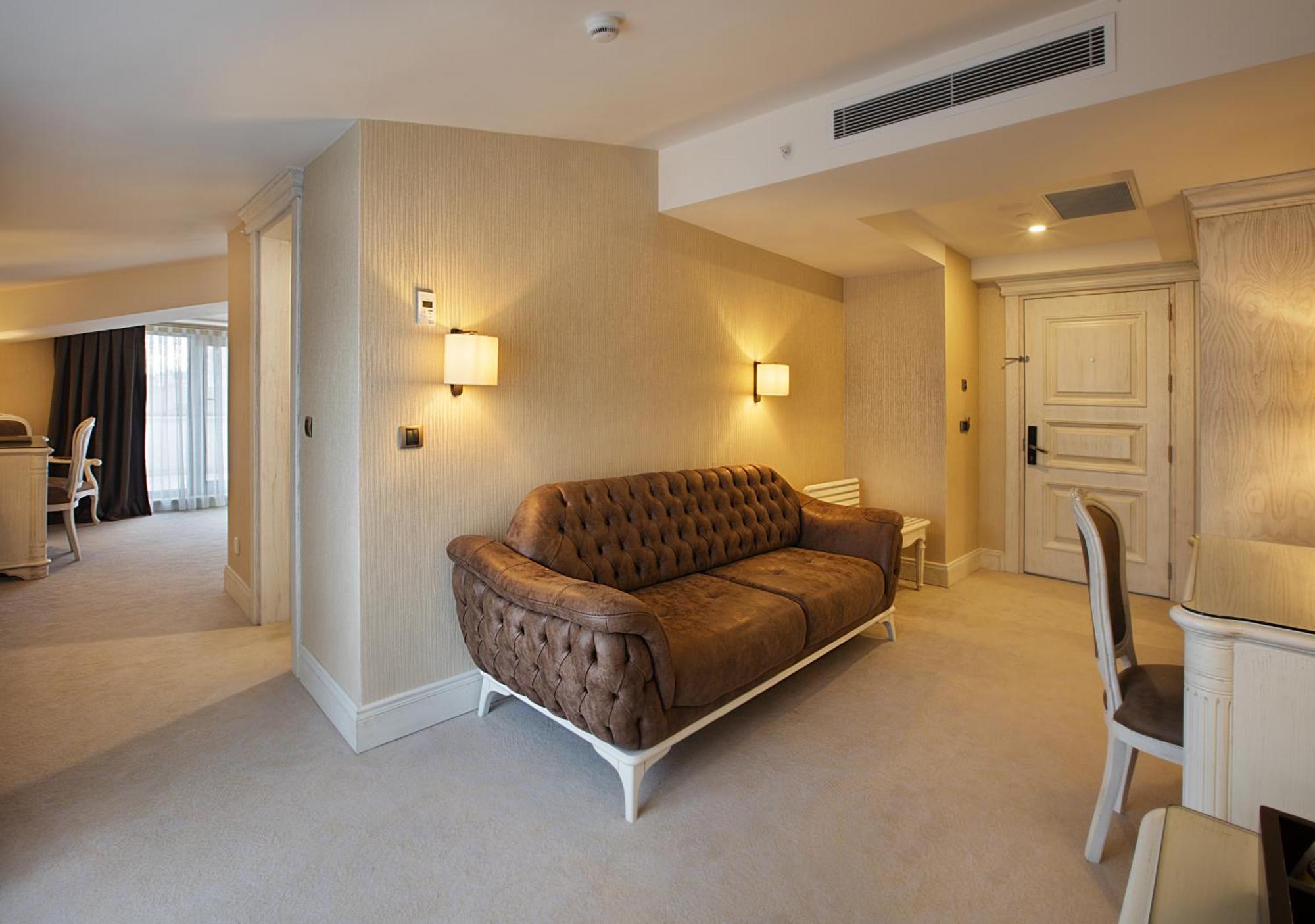 فندق أوتمانز لايف ديلوكس اسطنبول المظهر الخارجي الصورة A suite at the hotel