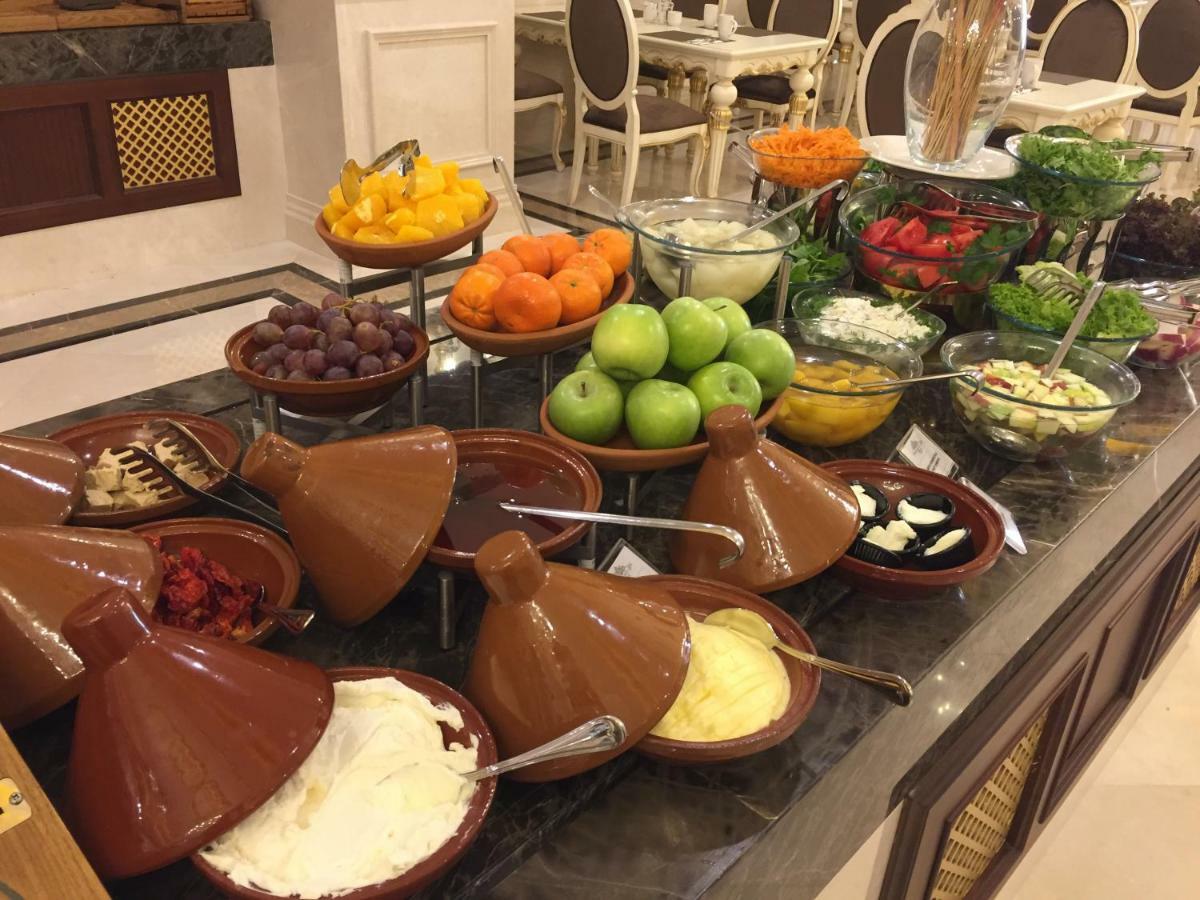 فندق أوتمانز لايف ديلوكس اسطنبول المظهر الخارجي الصورة A selection of Moroccan breakfast foods